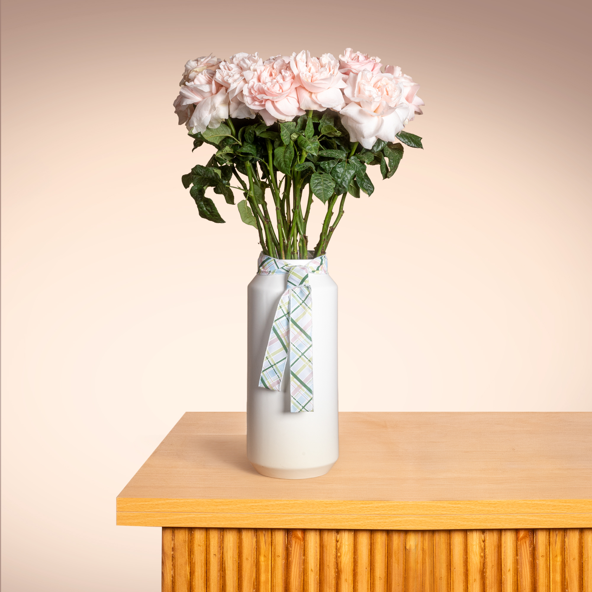 Soft Petals Flowers Vase