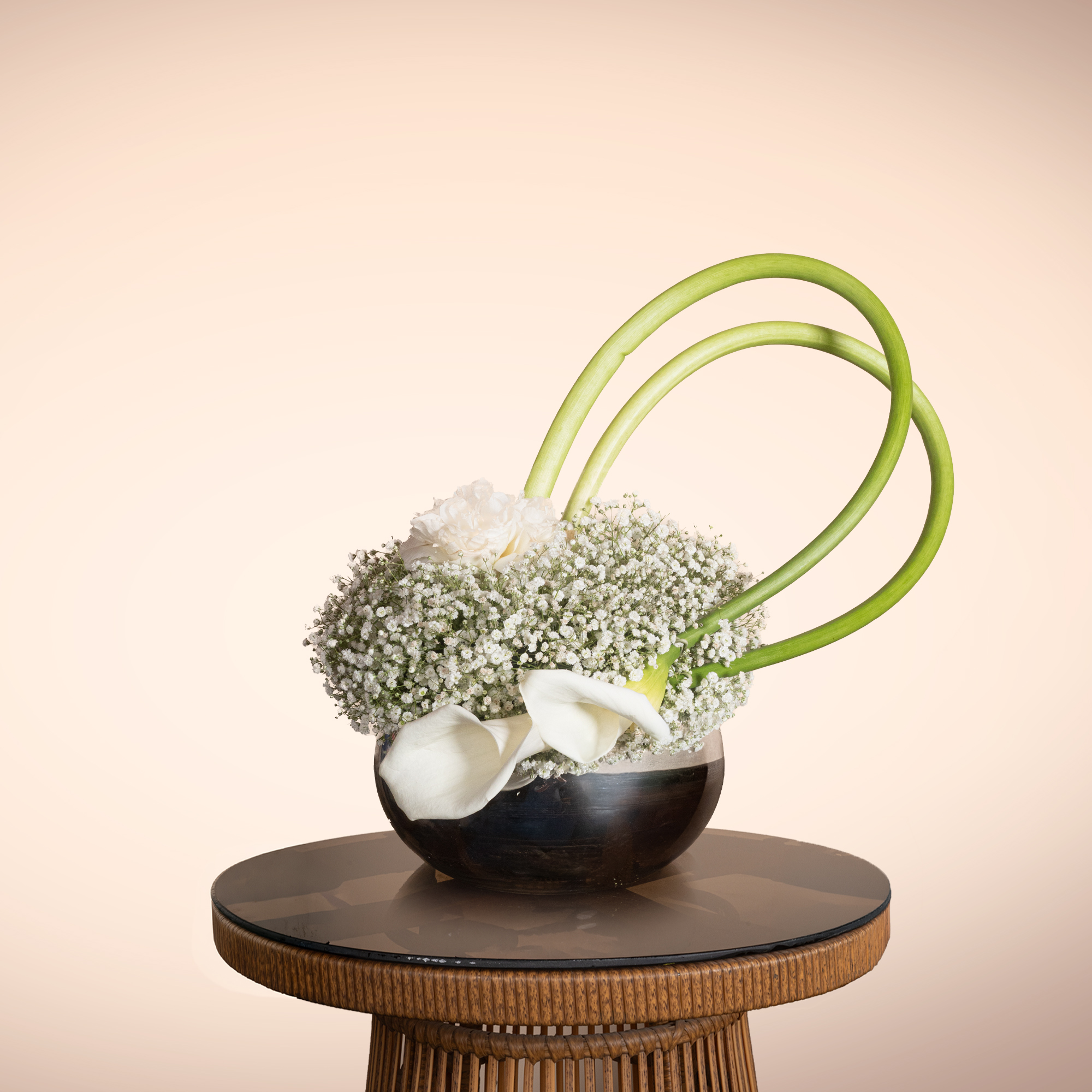 Artful Calla Flowers Vase